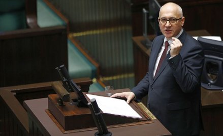 Schetyna: Tolerowanie faszystów ohydne. BrudzińskI: Doszliście po narodowców?