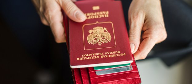 U Mychajła Ch. znaleziono kilkadziesiąt rosyjskich paszportów