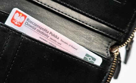Rząd daje bankom dostęp do zdjęć z dowodów osobistych Polaków. Dlaczego?