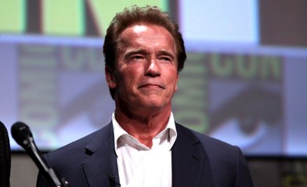 Schwarzenegger do Trumpa: Chcesz być bohaterem?