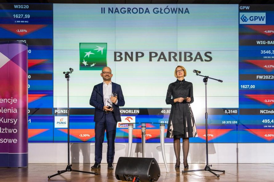 Drugą nagrodę główną przyznano BNP Paribas Bank Polska. Od lewej Jean-Charles Aranda, wiceprezes Zar
