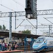 Inwestycje na torach mają skrócić czas przejazdów.