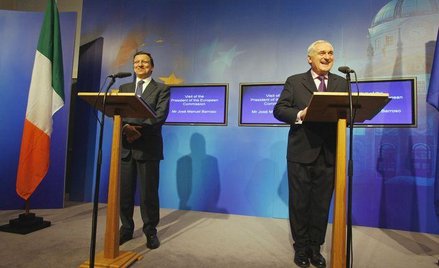 Jose Manuel Barroso i premier Irlandii Bertie Ahern namawiają do głosowania za poparciem traktatu li