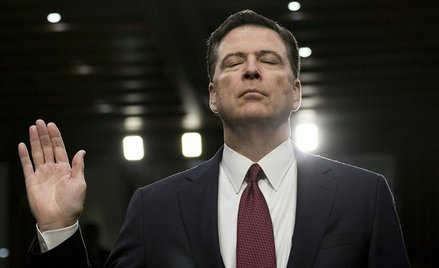 James Comey pogrąża Donalda Trumpa