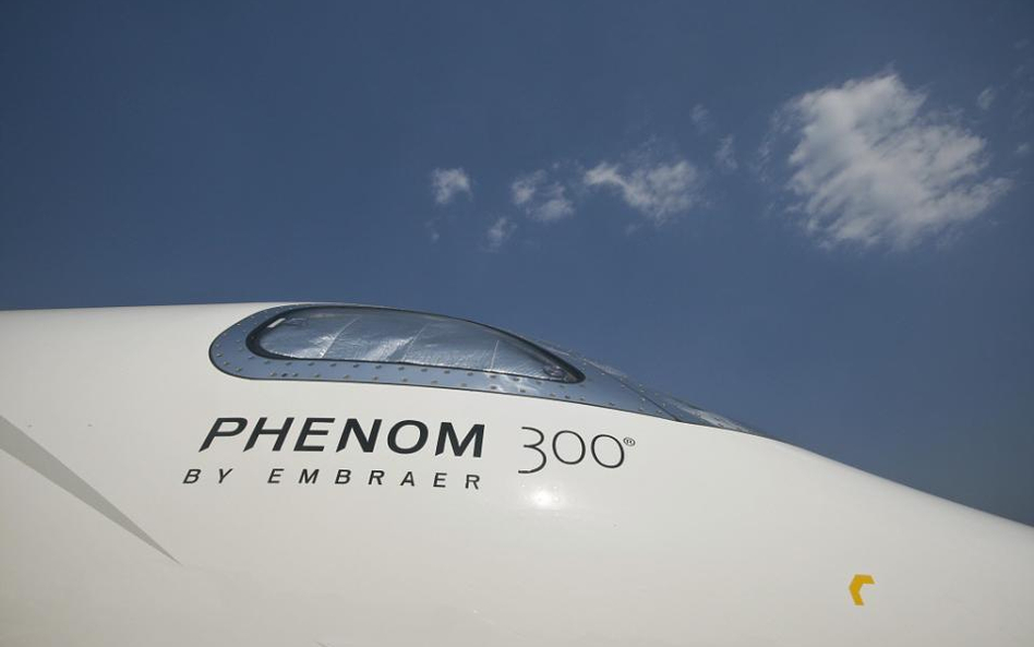 Phenom 300