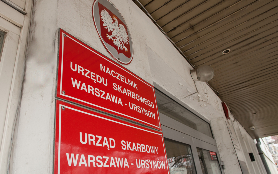 Idziesz zapłacić skarbówce? Nie potrzebujesz już gotówki