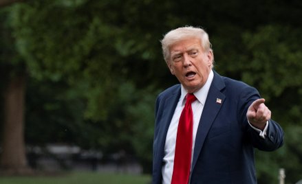Trump zapowiedział, że od 1 sierpnia dobra importowane z UE będą obłożone cłem w wysokości 30 proc.