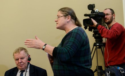 Pawłowicz poparła opozycję. Zagłosuje za "z powodu umowy"