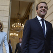 Emmanuel Macron do tej pory zachowywał się jak celebryta, teraz próbując wprowadzić reformy, zaczyna