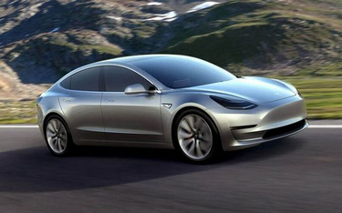 Tesla Model S pobiła rekord przejazdu bez ładowania