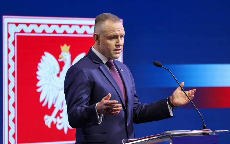 Prezydent Karol Nawrocki podczas odprawy kierowniczej kadry MON i Sił Zbrojnych RP w Muzeum Wojska P