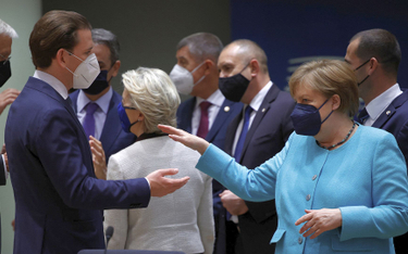 Sebastian Kurz, kanclerz Austrii, czołowy prorosyjski sojusznik Angeli Merkel, w rozmowie z niemieck