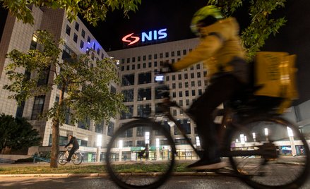 Ostatnie duże europejskie aktywo Gazpromu - największa firma paliwowa Serbii, będzie miała nowego wł