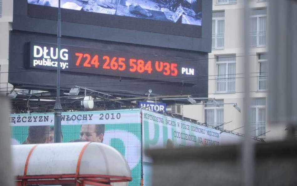 Dług liczony nie tylko wedle kursu na koniec roku