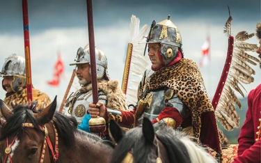 Towarzysze husarscy Chorągwi Husarskiej Województwa Kujawsko-Pomorskiego. Fot. Szymon Zdziebło