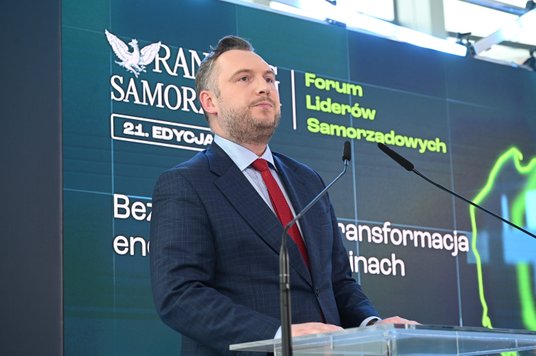 Konrad Wojnarowski, podsekretarz stanu w Ministerstwie Energii, podkreślał rolę władz lokalnych w za