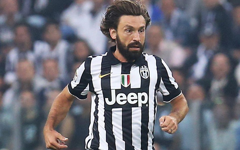 Krótka emerytura Pirlo, egzamin Hiddinka