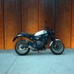 Yamaha XSR700 XTribute: Prawdziwy duch scramblera