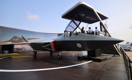 Makieta myśliwca GCAP na Międzynarodowych Pokazach Lotniczych Farnborough International Airshow 2026