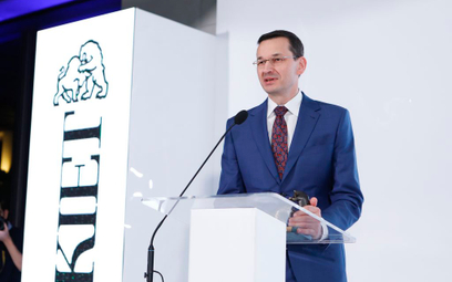 Premier Mateusz Morawiecki podkreśla, że czwarta rewolucja przemysłowa już staje się teraźniejszości