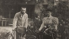 Wycieczka rowerowa Marii Skłodowskiej-Curie oraz Piotra Curie w 1895 r. wywołała skandal