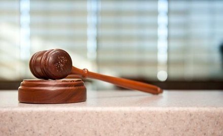 Oligarcha pozywa Naftogaz do Londynu