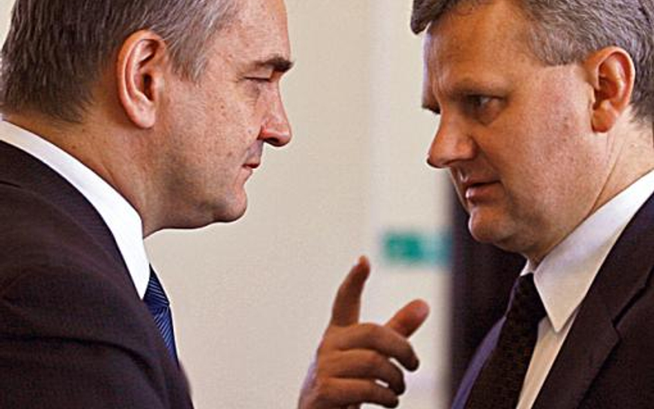 Waldemar Pawlak uważa, że połączenie gdańskiej spółki z PGNiG to dobry pomysł. Aleksander Grad w ogó