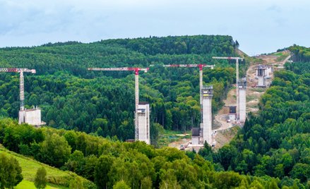 Konstrukcja w najwyższym punkcie osiągnie 80 metrów wysokości
