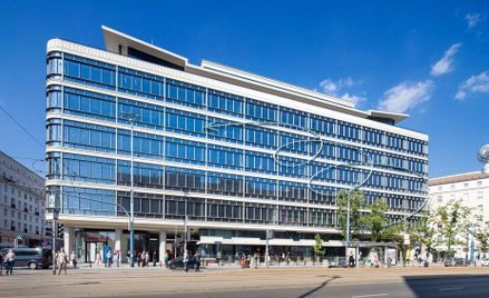 Kultowy budynek przy ul. Kruczej w Warszawie za 129,5 mln euro spółka Immobel Poland sprzedała korea