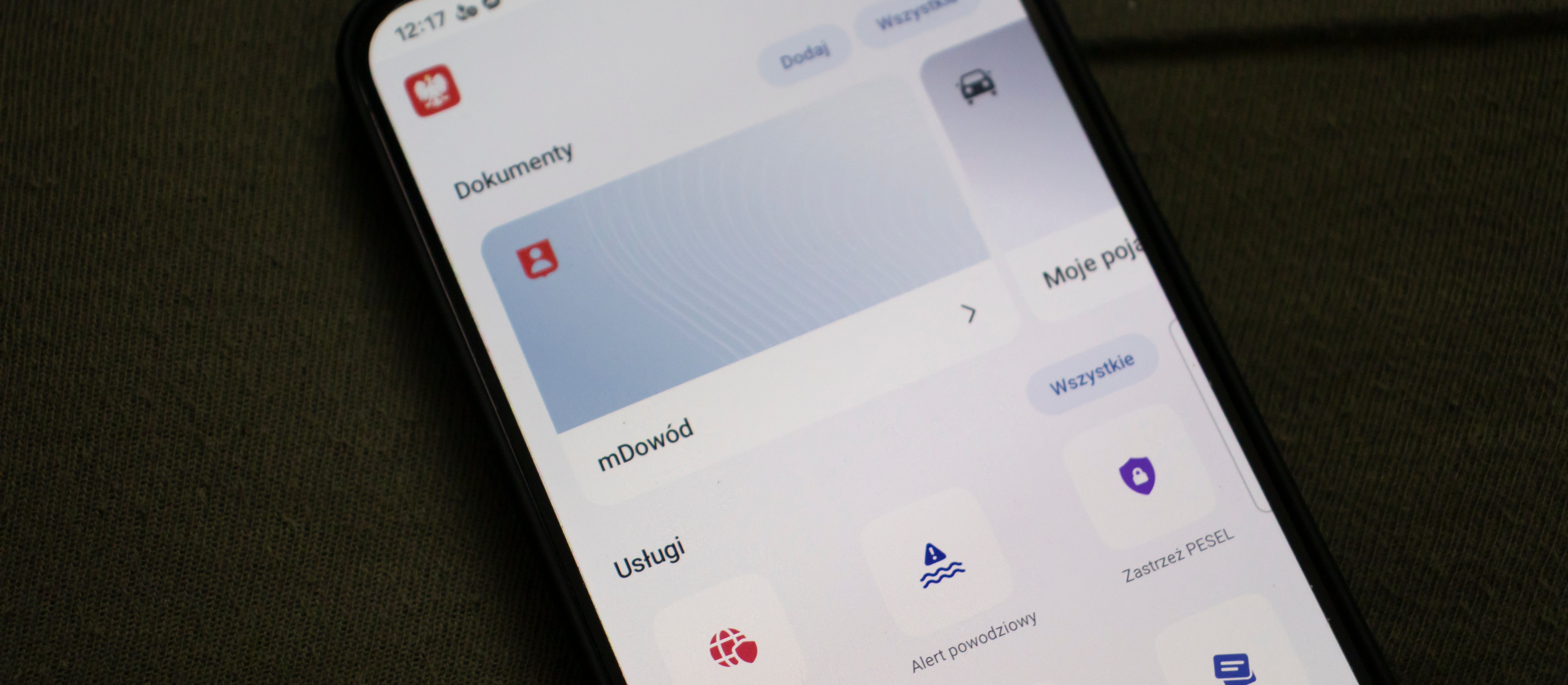 Nowość w aplikacji mObywatel. Skorzystają z niej tysiące nauczycieli