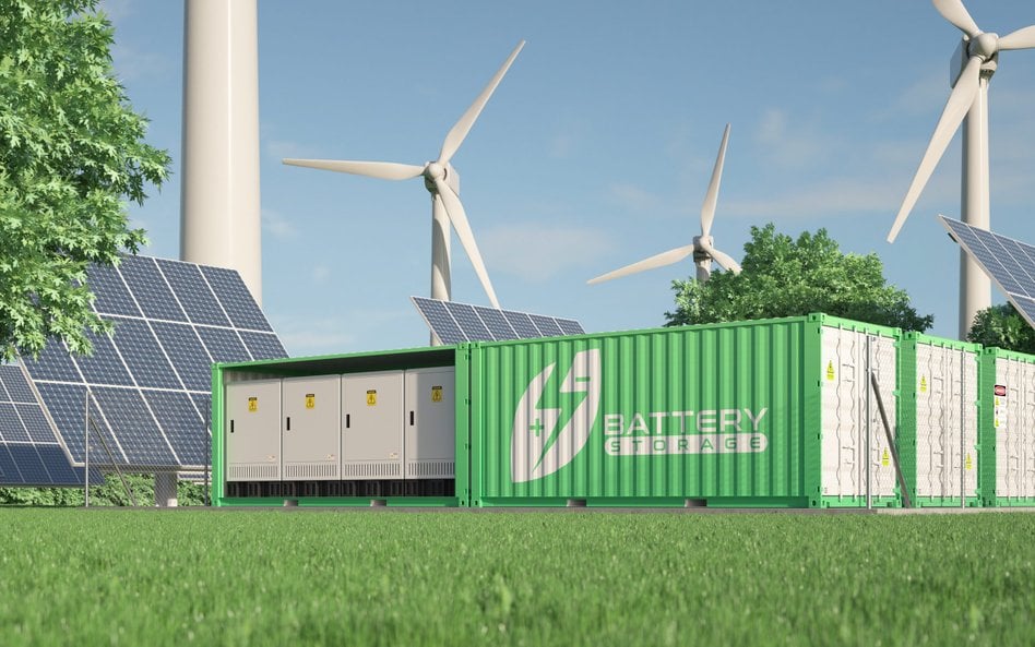 Magazyny energii montowane są m.in. przy obiektach wyposażonych w instalacje fotowoltaiczne