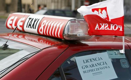 Protest korporacji taksówkowych przeciwko przewoźnikom, którzy nie mają właściwej licencji