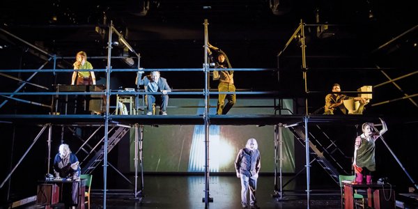 „Chamowo”: Piekło przeprowadzki