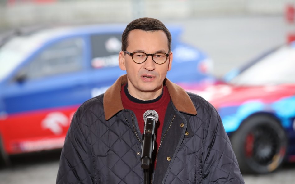 Morawiecki zapowiada zmiany w przepisach drogowych w 2020 roku