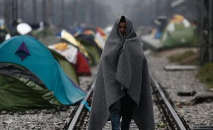 Wczoraj przy granicy Grecji z Macedonią. Imigrant w obozie w Idomeni