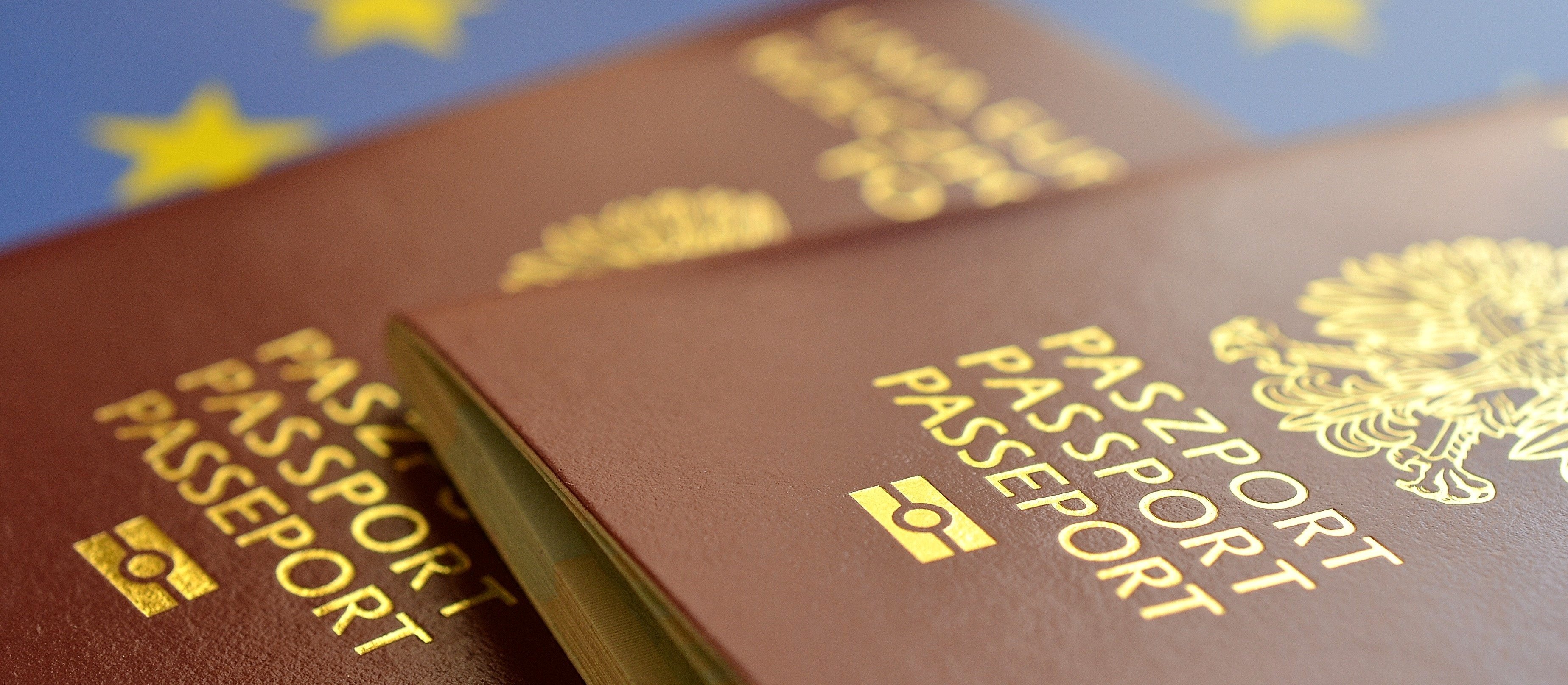 Nowe ceny za wydanie paszportu za granicą. choćby 200 euro za tę usługę w szczególnym dniu