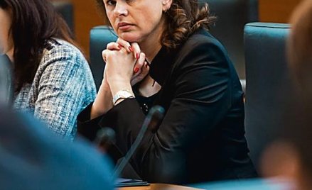 Alenka Bratušek premier Słowenii przekonuje rynki finansowe, że sytuacja finansów państwa nie jest k