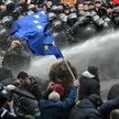Przeciwko demonstrantom użyto m.in. armatek wodnych
