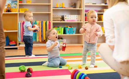 Dwa miejskie żłobki, dwie uchwały o opłatach