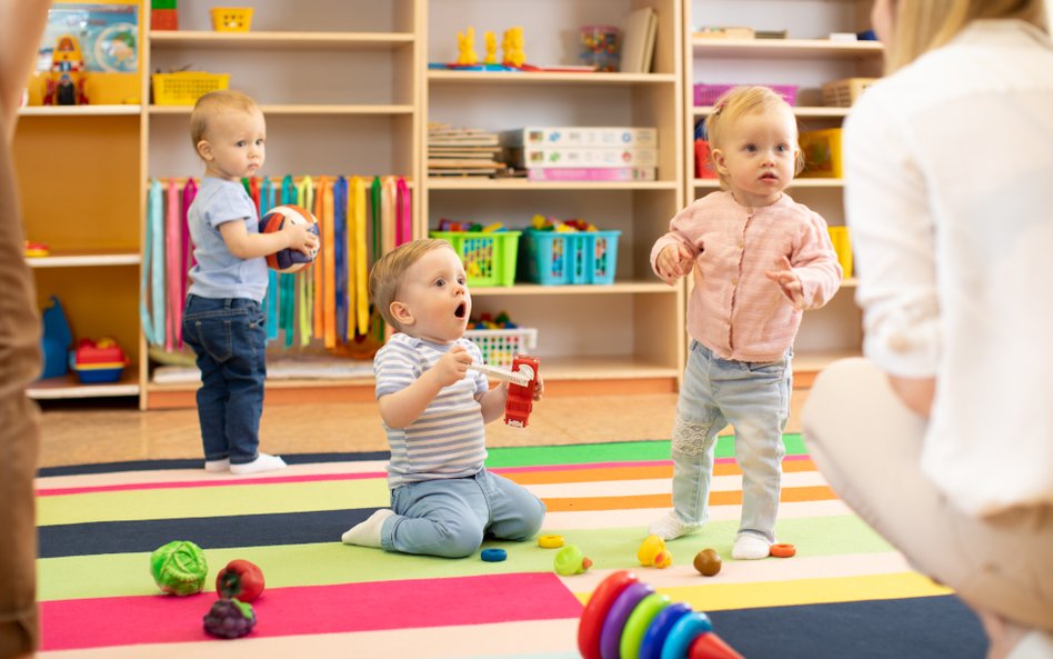 Dwa miejskie żłobki, dwie uchwały o opłatach