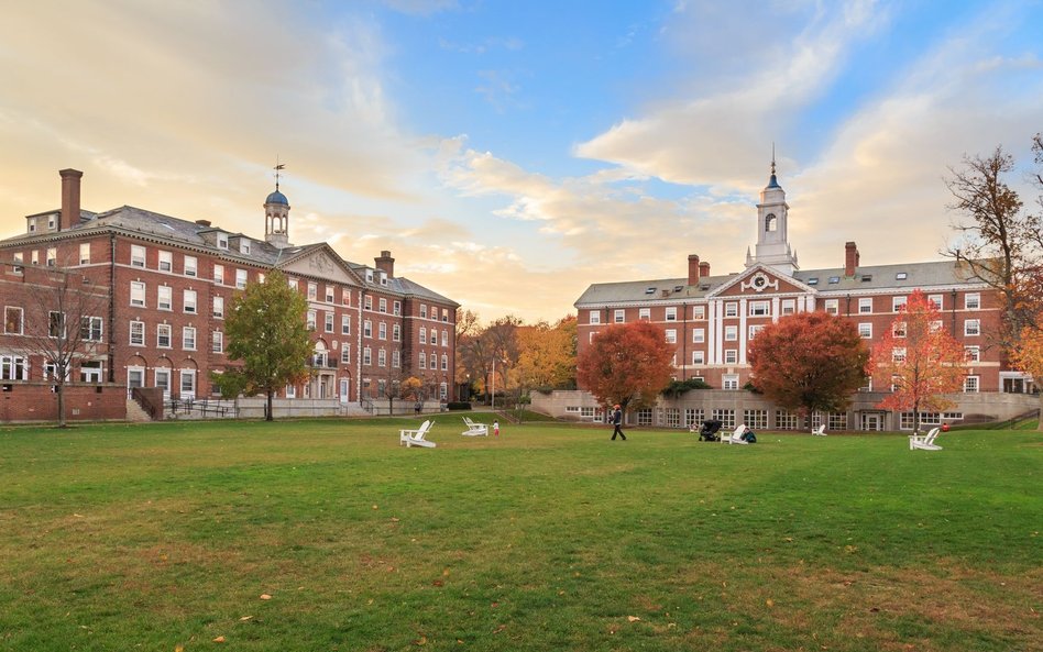 Szersza Droga na Harvard