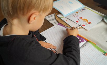 Polska szkoła nie przygotowuje dzieci do dorosłego życia - uważają Polacy