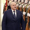 Noblistę za kraty, obywateli do partii. Chiński model Łukaszenki