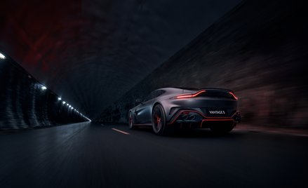 Aston Martin Vantage S