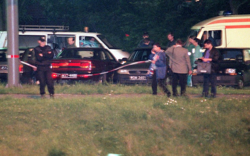 Szef policji Marek Papała został zastrzelony na parkingu przed własnym domem