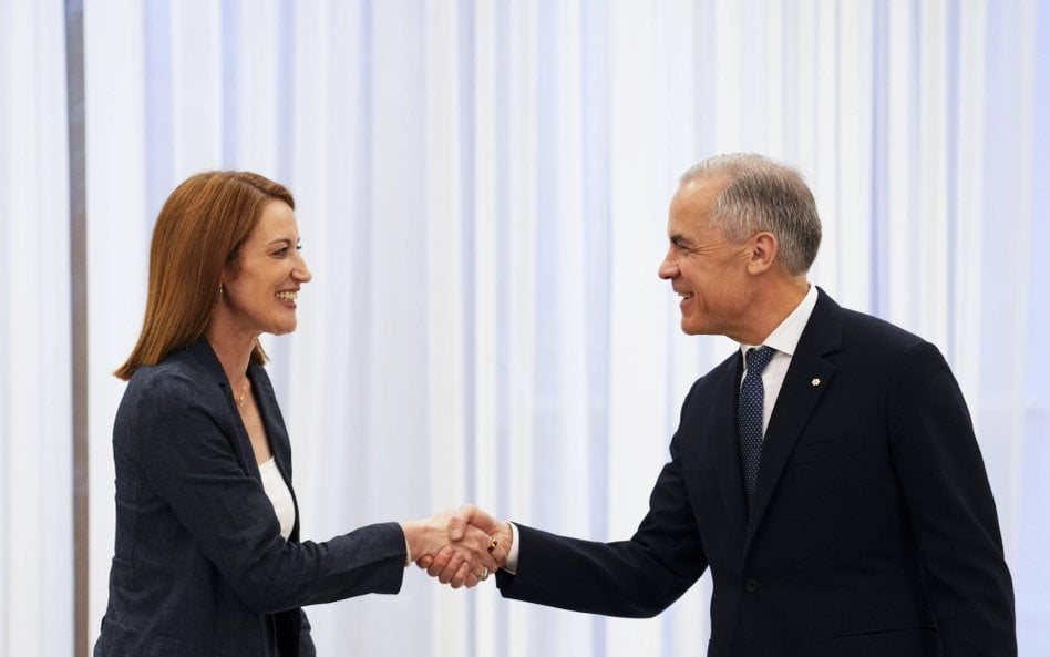 Roberta Metsola i Mark Carney w Erywaniu, podczas VIII szczyu Europejskiej Wspólnoty Politycznej, ma