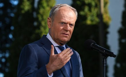 Podczas konferencji prasowej w Grójcu premier Donald Tusk odniósł się do kwestii ewentualnego podnie