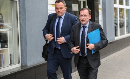 Były koordynator służb specjalnych Mariusz Kamiński (P) i były szef ABW Piotr Pogonowski (L)