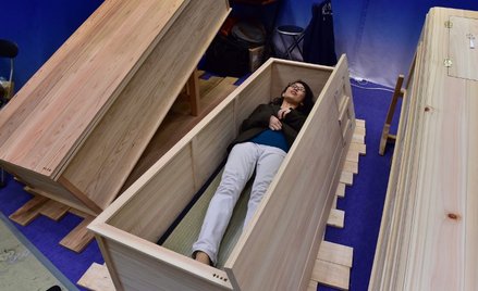 Sens życia odnaleziony w trumnie