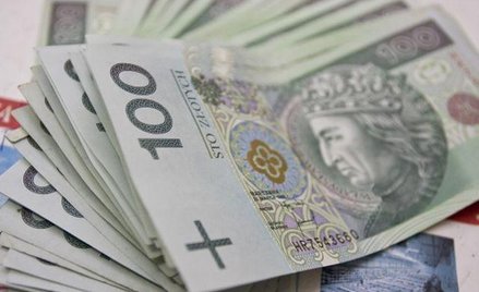 Firmy wciąż tną koszty